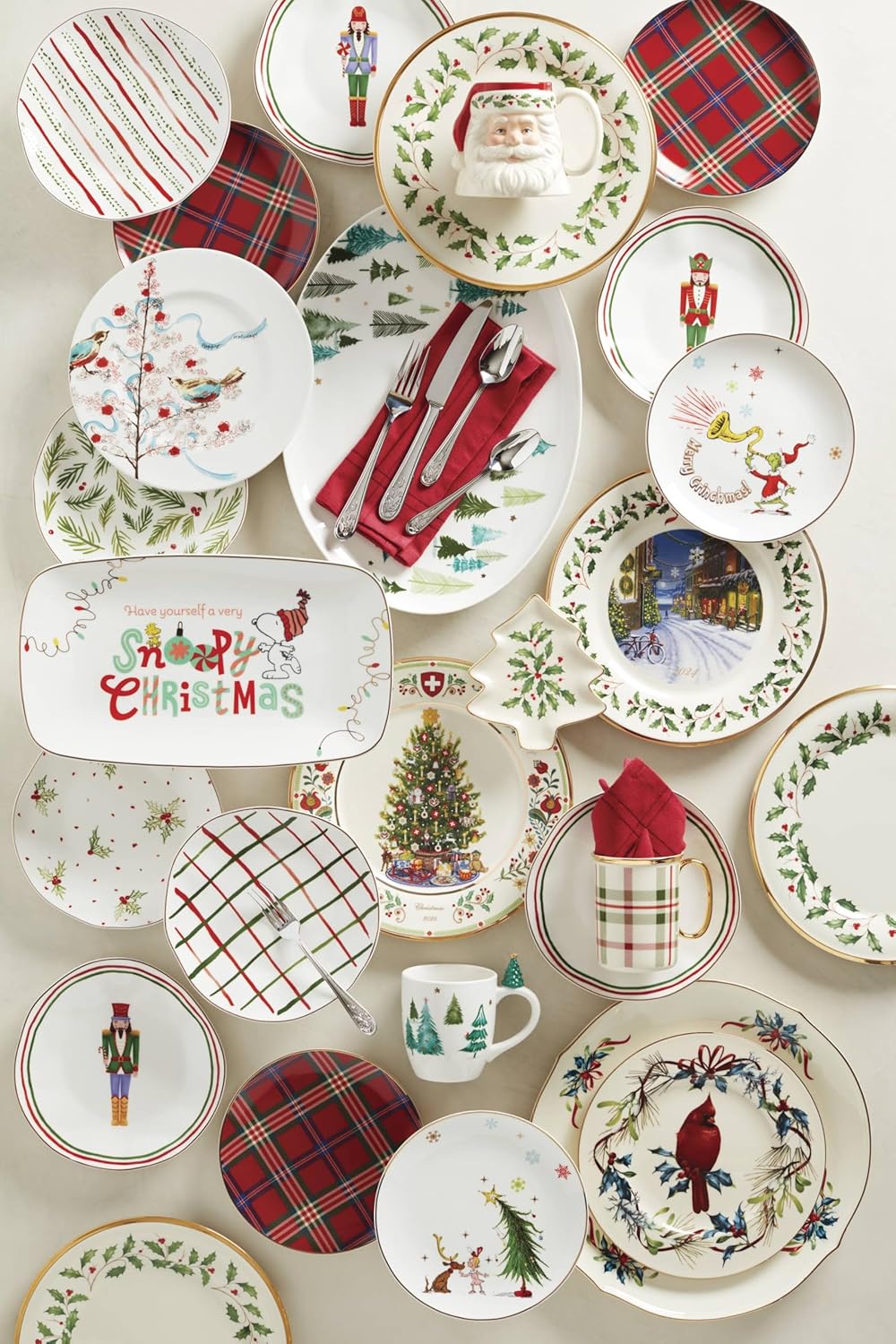 Lenox 6122048 Holiday 12-Piece-Plate-&-Mug Set, Christmas Dinnerware, Hosting