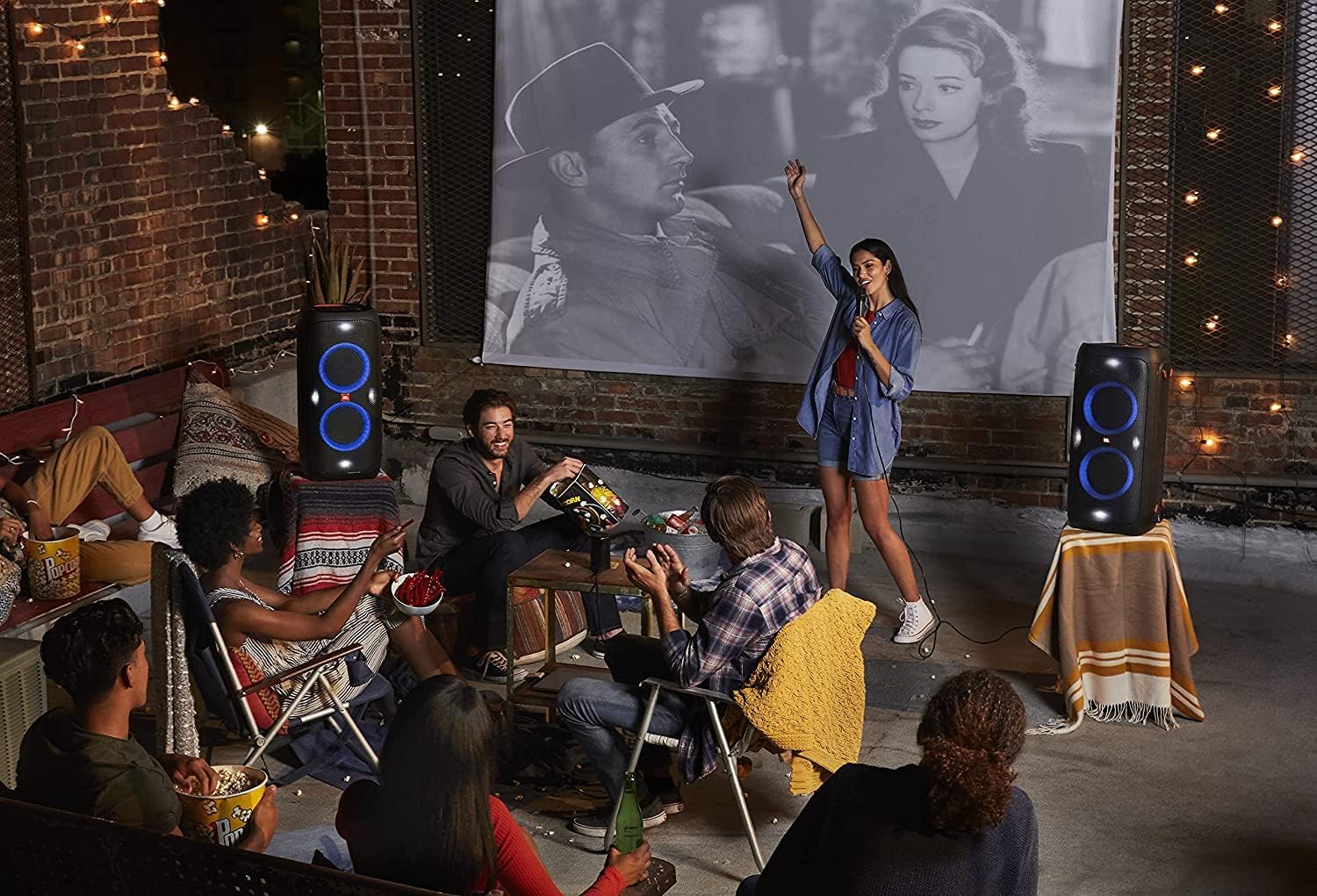 JBL Partybox 310 - Portable Party Speaker with Long Lasting Battery, Powerful JBL Sound and Exciting Light Show,Black