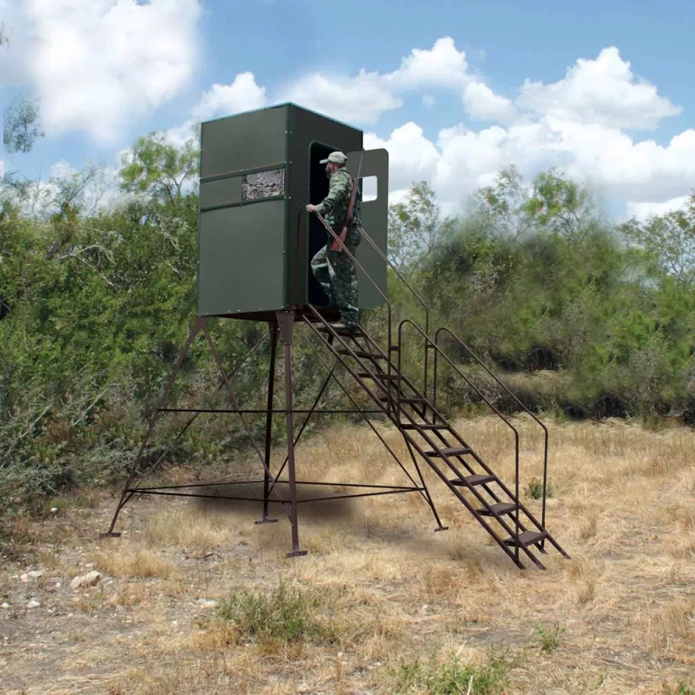Texas Hunter Xtreme Deer Blind Double 4' x 8' with Full Door and 10