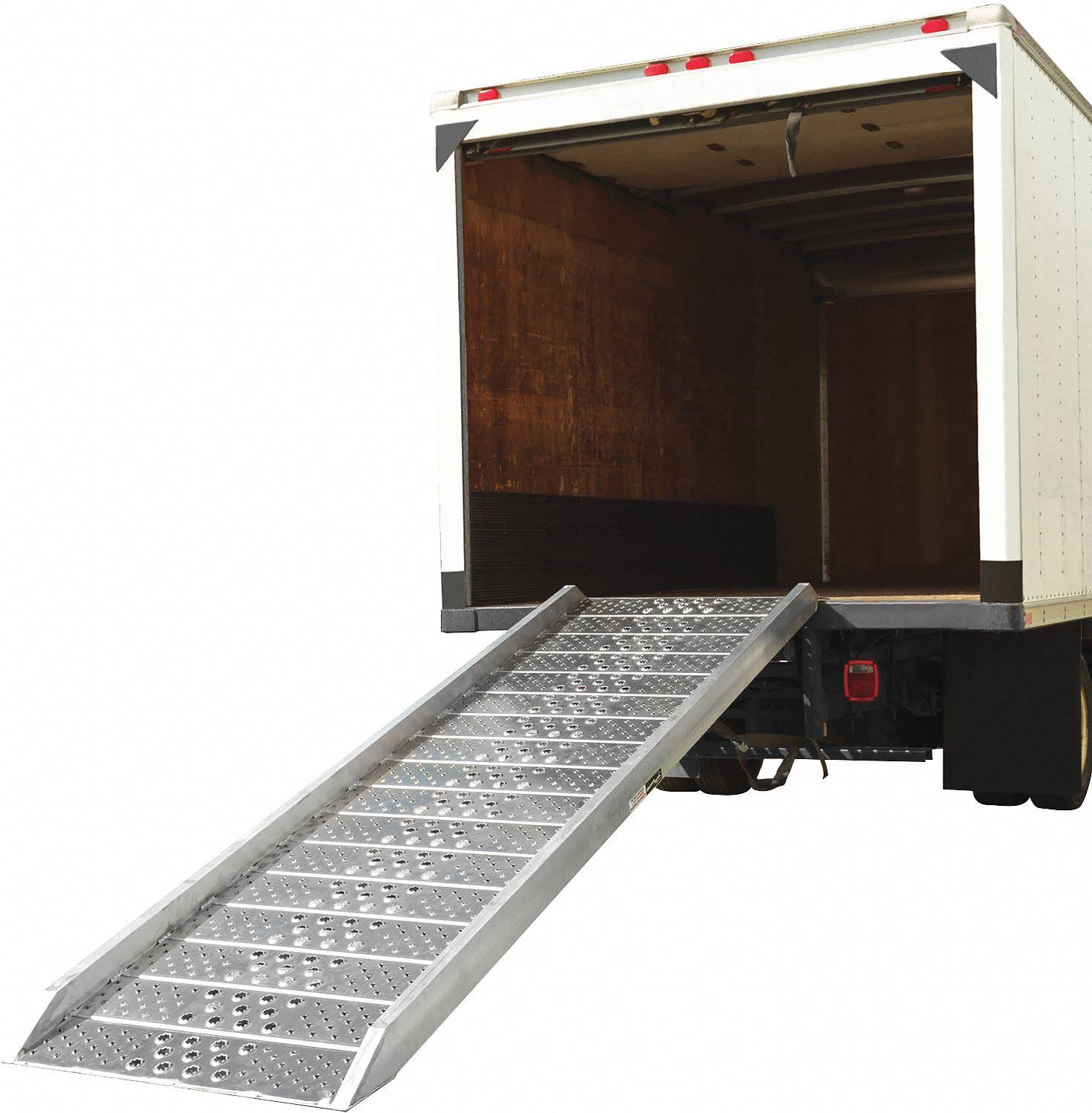 Discount Ramps 10' Aluminum Box Truck Walk Ramp for 1036inch Load
