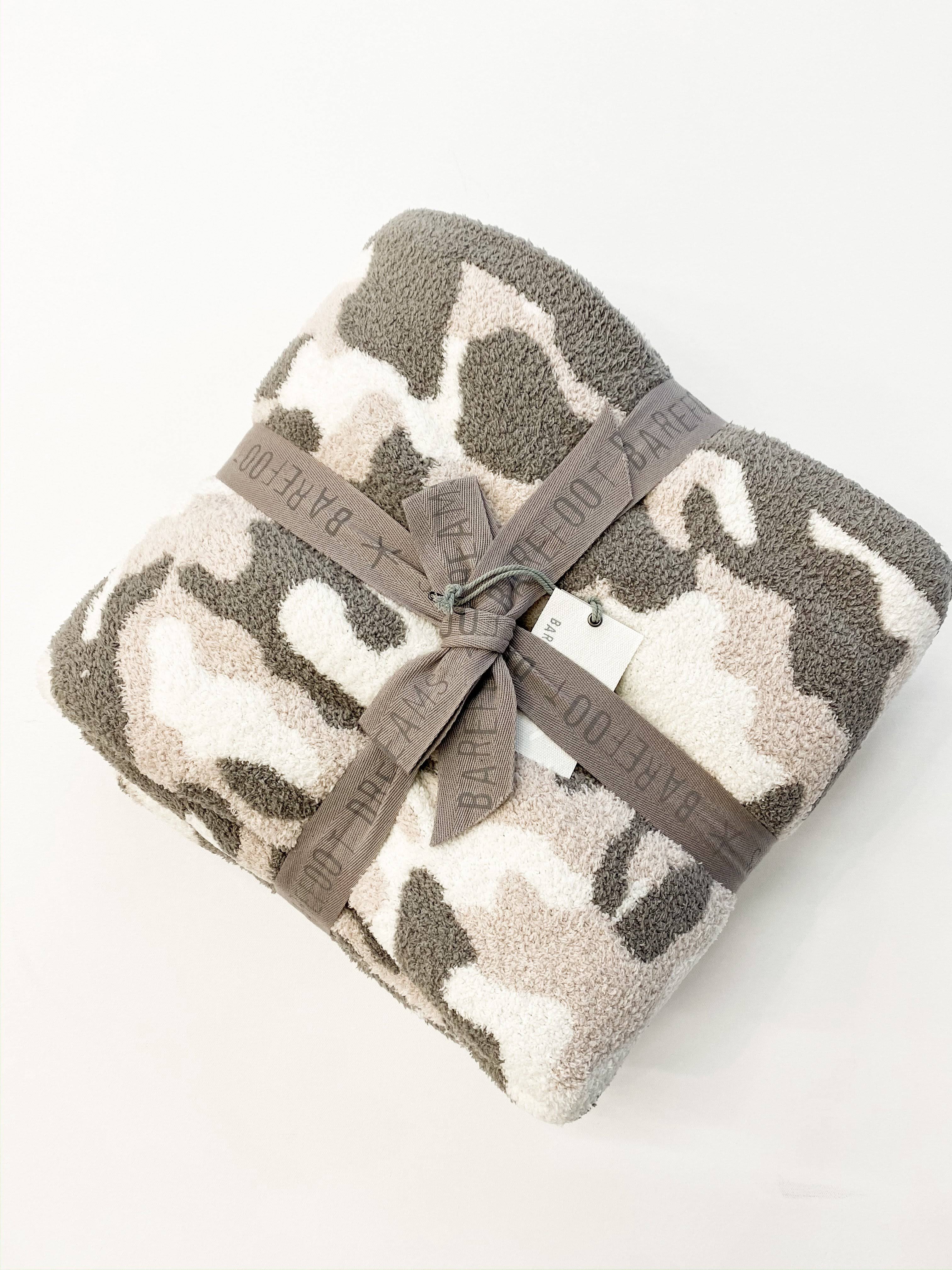 Barefoot Dreams CozyChic Throw Camo/Stone WGL1s
