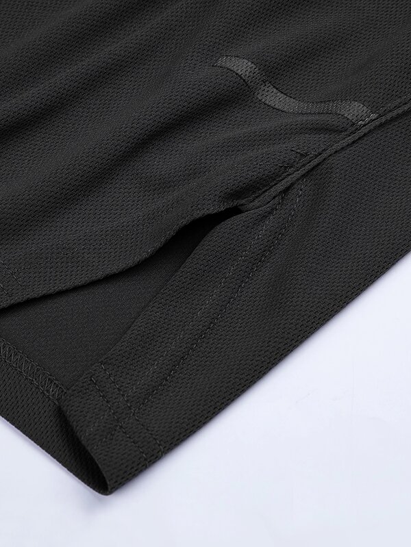 Men Solid Drawstring Waist Shorts