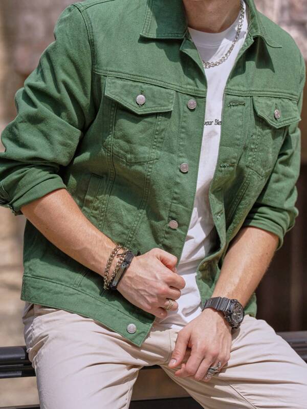 Men Solid Flap Pocket Denim Jacket