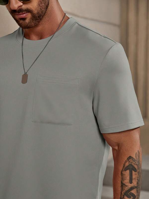 Men Solid Pocket Patched Tee