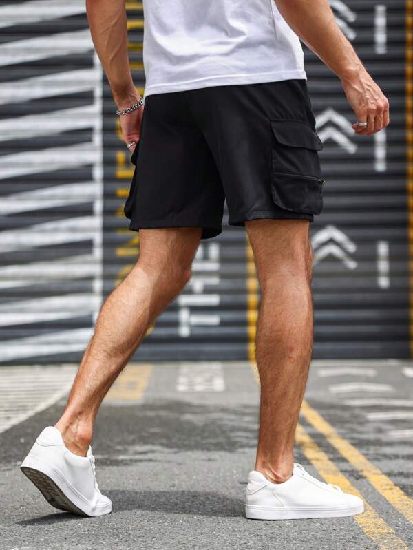 Men Flap Pocket Drawstring Waist Cargo Shorts