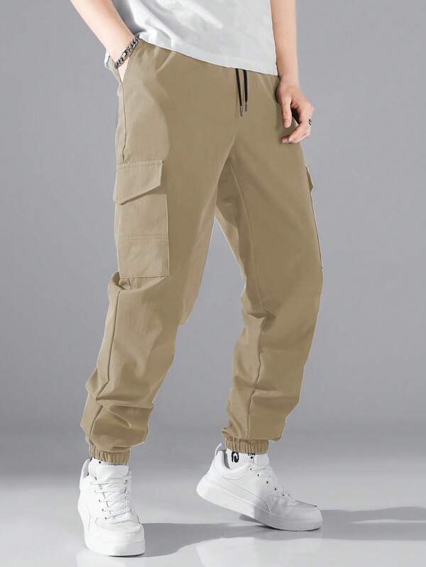Men Flap Pocket Side Drawstring Waist Cargo Pants
