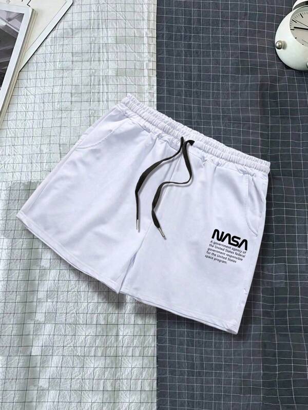 Men Slogan Graphic Drawstring Waist Shorts