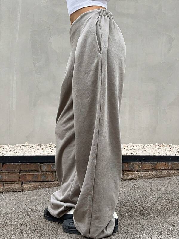 Solid Slant Pocket Sweatpants