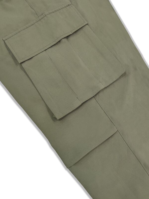 Men Flap Pocket Side Drawstring Waist Cargo Pants