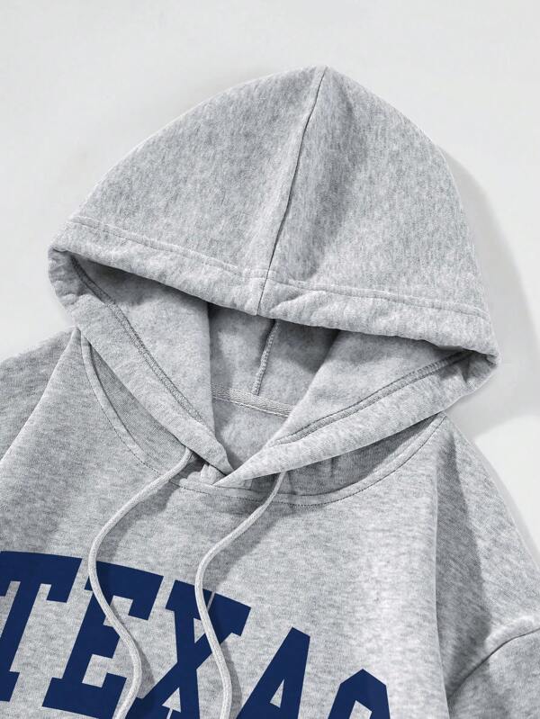 Men Letter Graphic Kangaroo Pocket Drawstring Thermal Hoodie