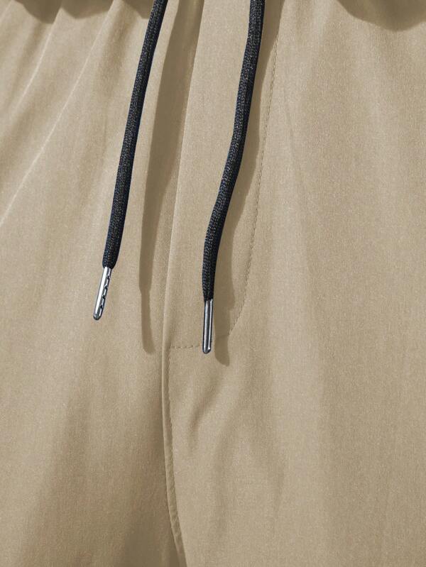 Men Flap Pocket Side Drawstring Waist Cargo Pants