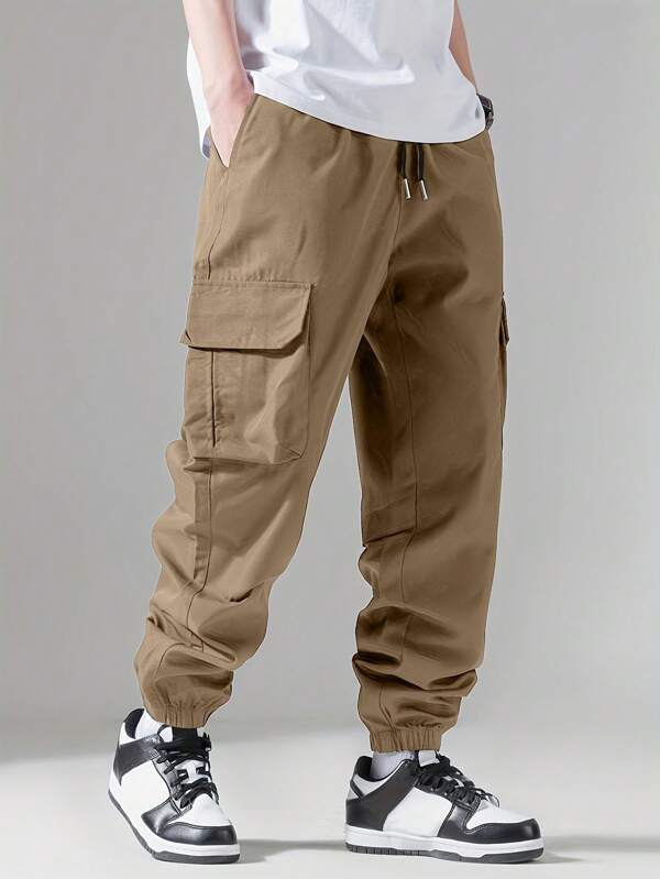 Men Flap Pocket Side Drawstring Waist Cargo Pants