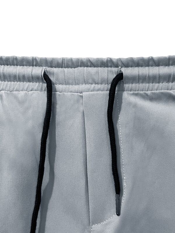 Men Patched Detail Flap Pocket Drawstring Waist Cargo Pants