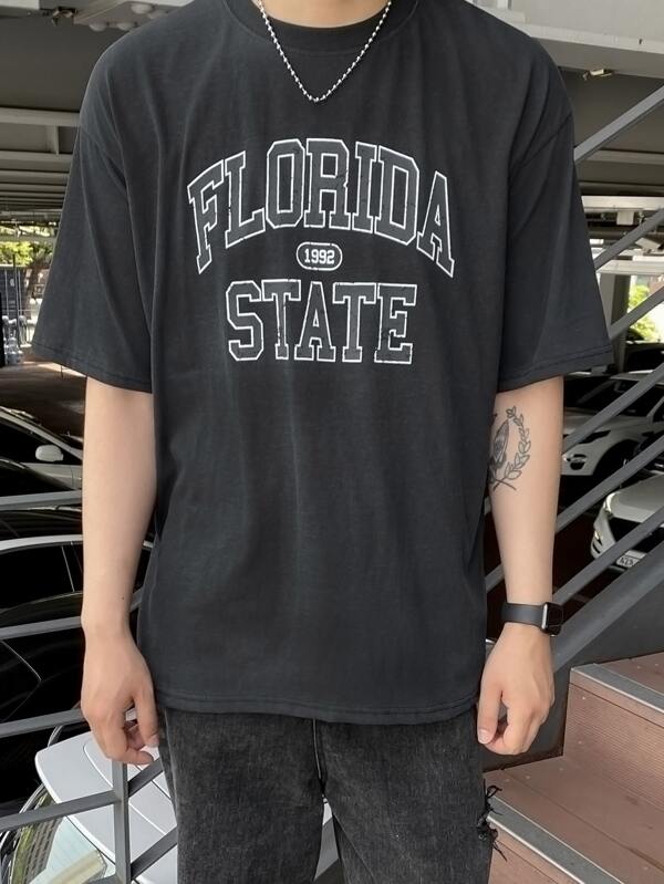 Men Cotton Letter Graphic Drop Shoulder Tee