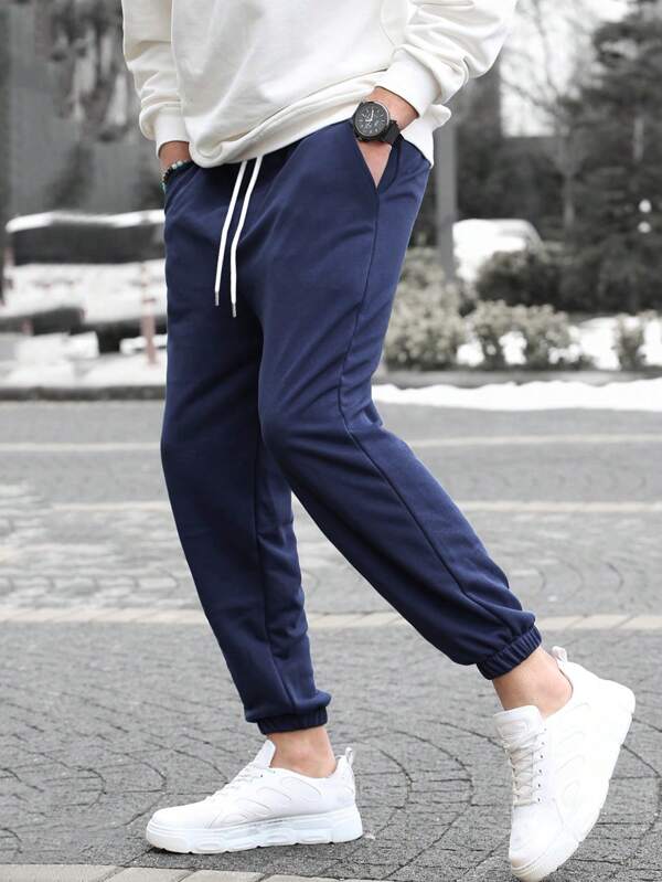Basics Men Drawstring Waist Slant Pocket Sweatpants