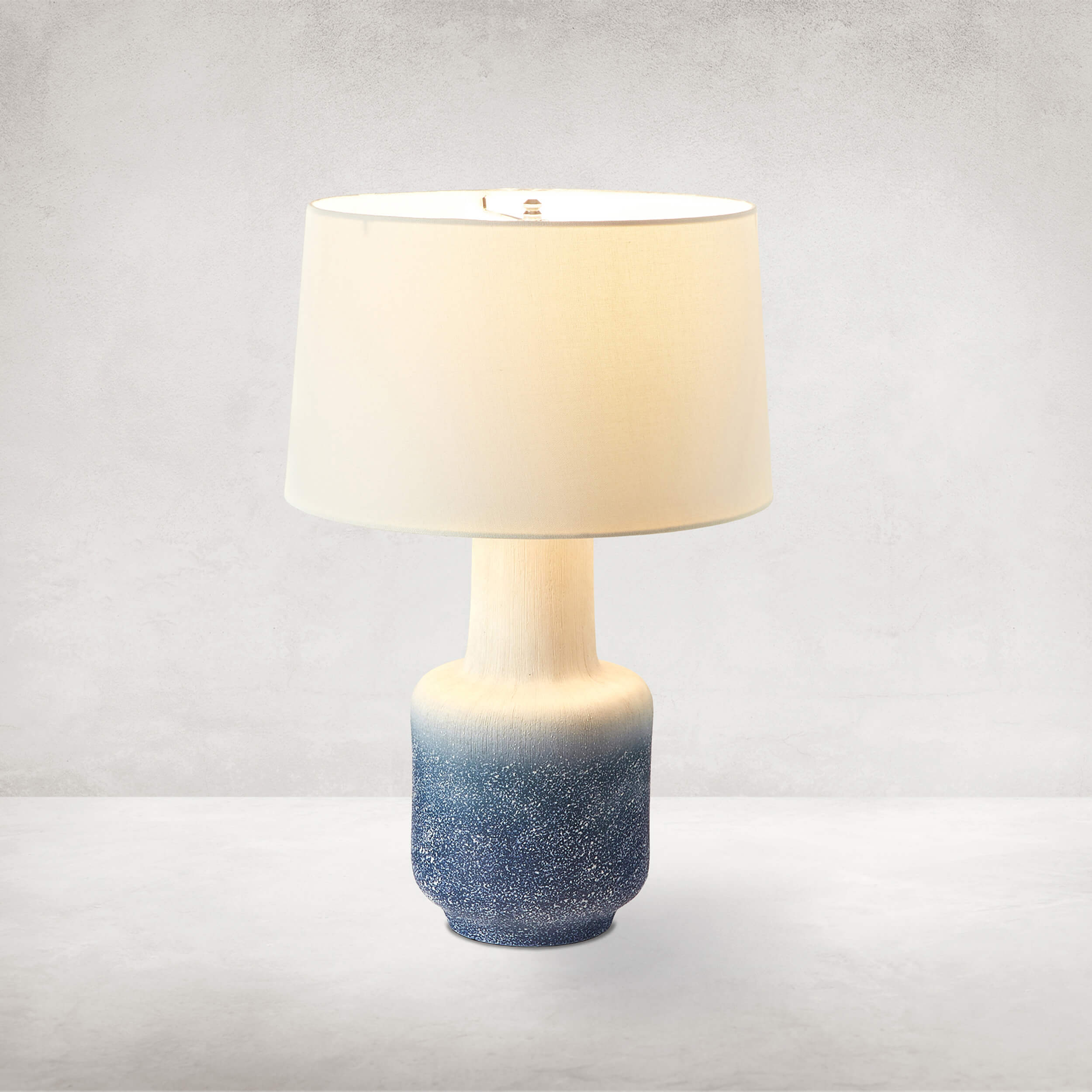 ombre ceramic table lamp