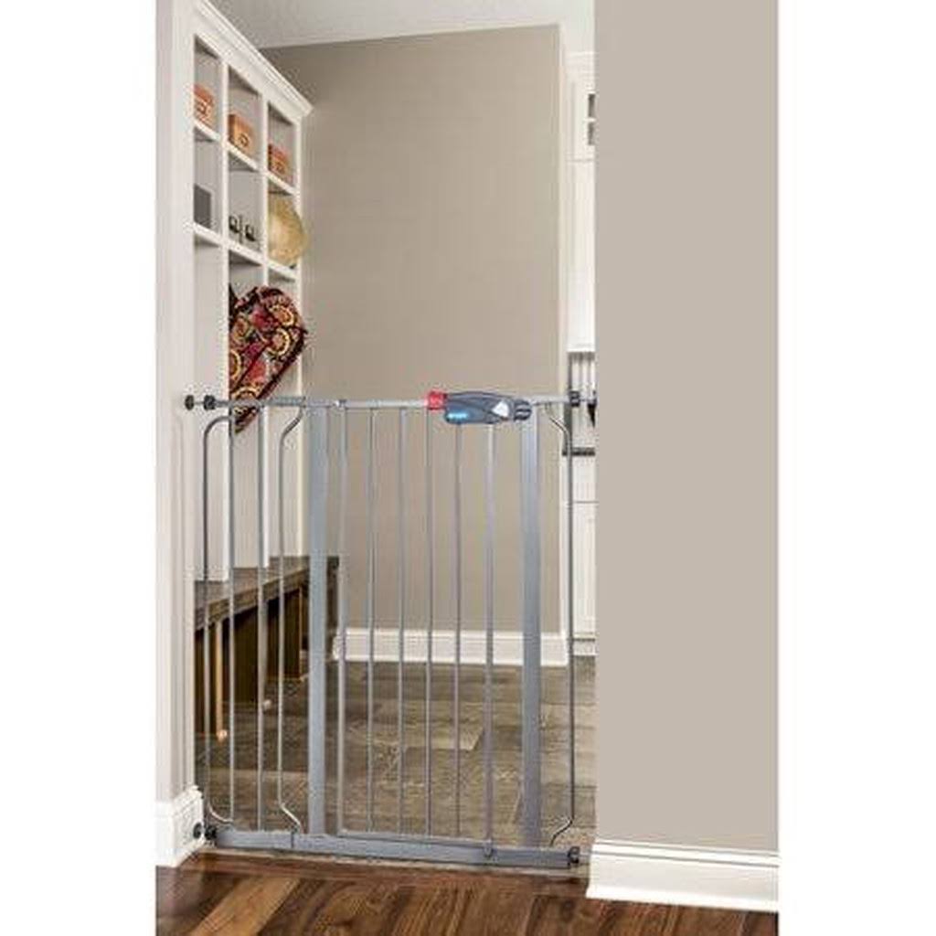 Regalo Easy Step Extra Wide Safety GATE; Gray WGL2s