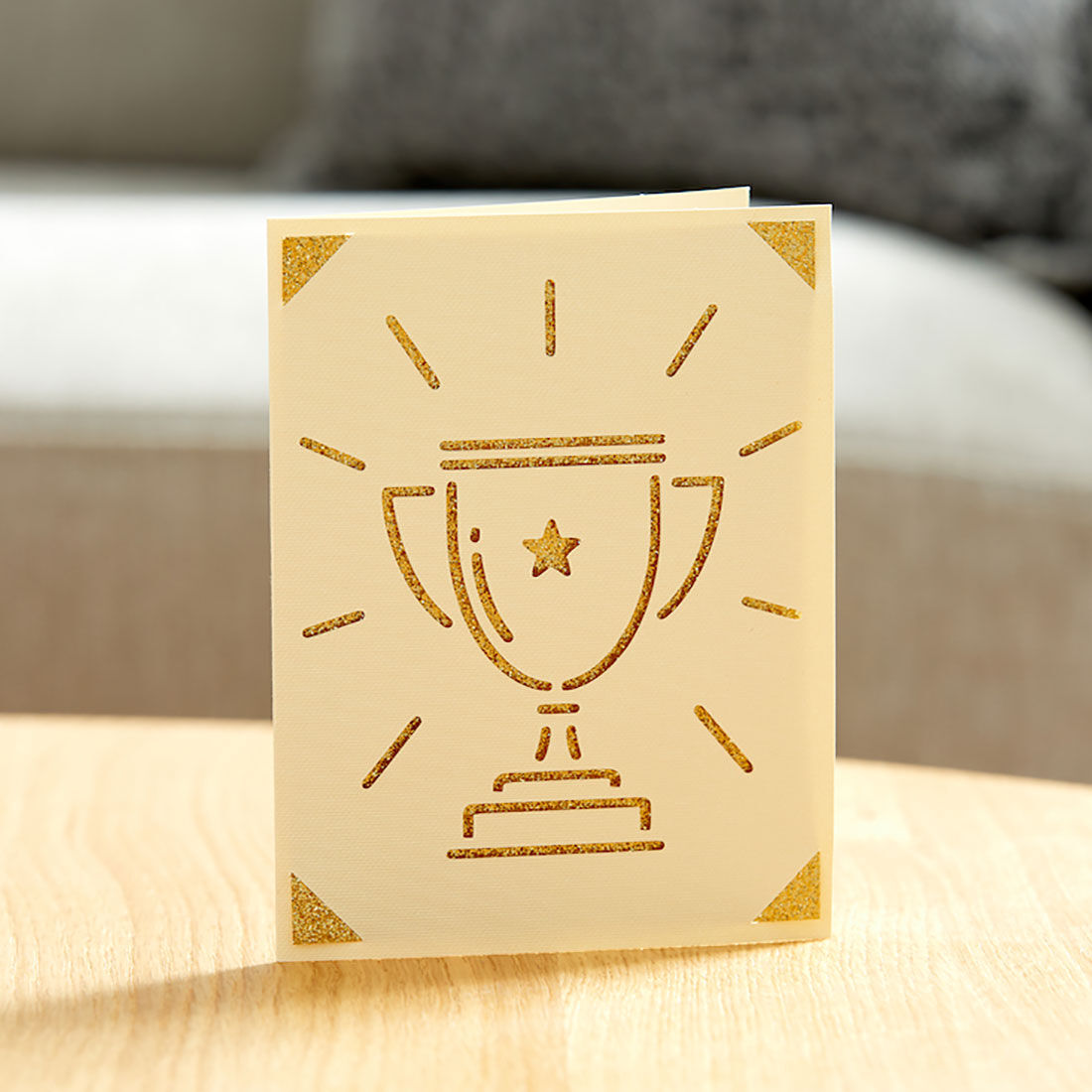 Cricut Joy™ Insert Cards, Cream/Gold Glitter 4.25" x 5.5"