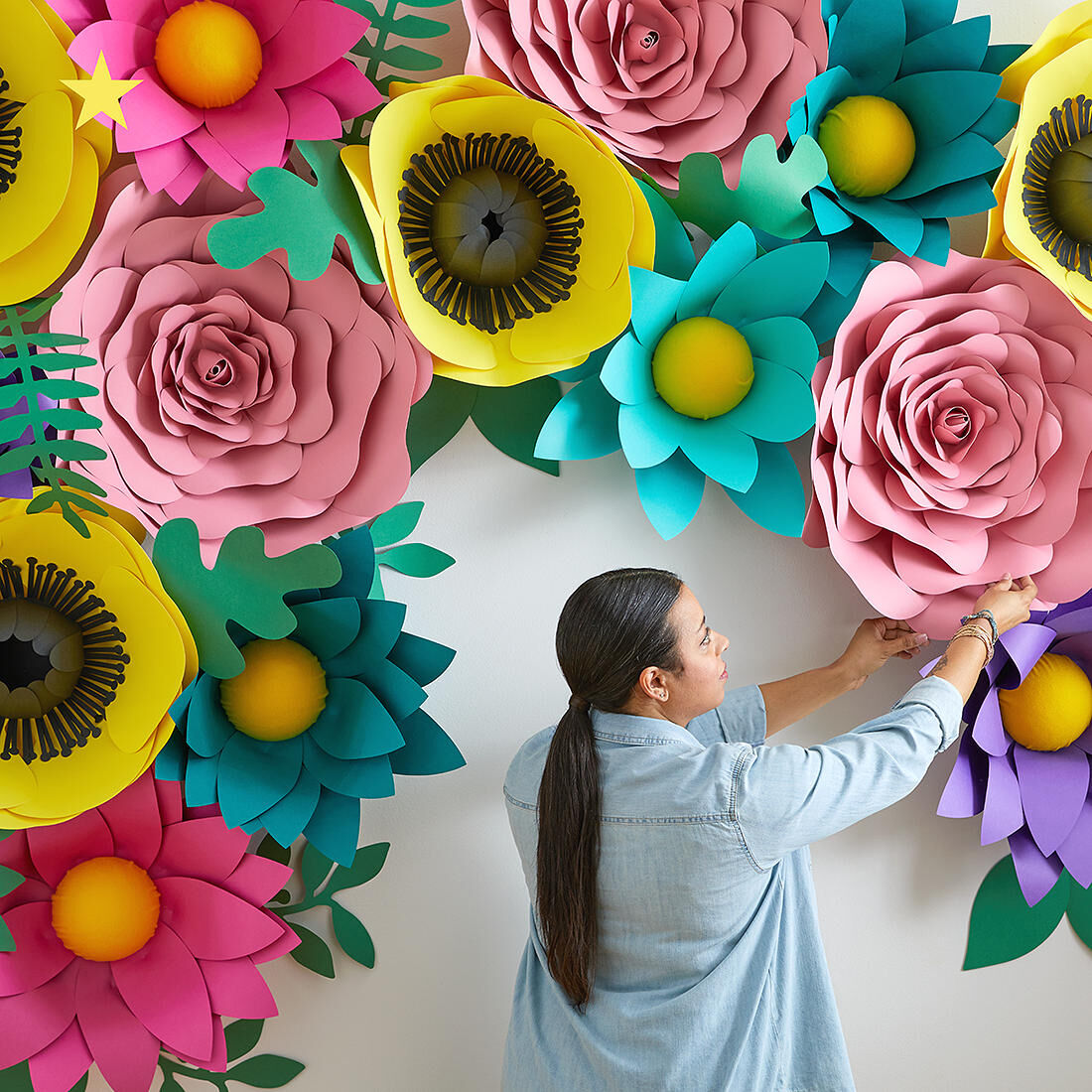 Cardstock Sampler, Bright Bow - 24 in x 28 in (50 ct)