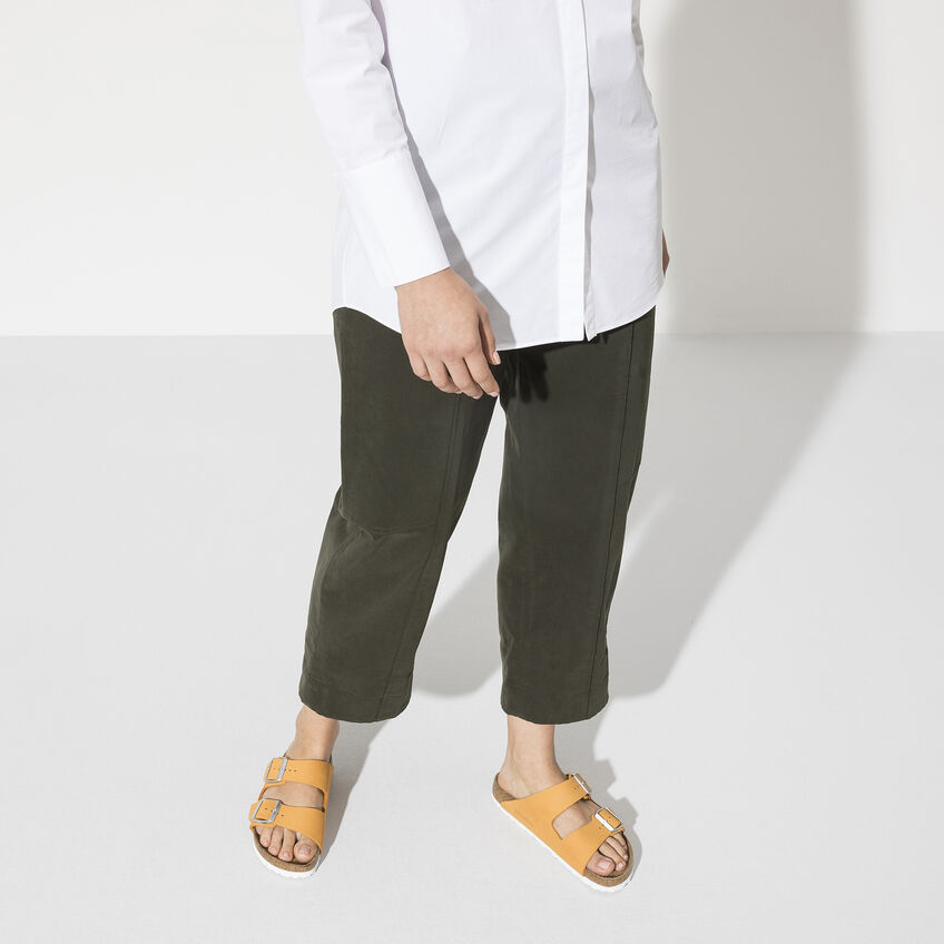 Arizona Nubuck Leather Apricot