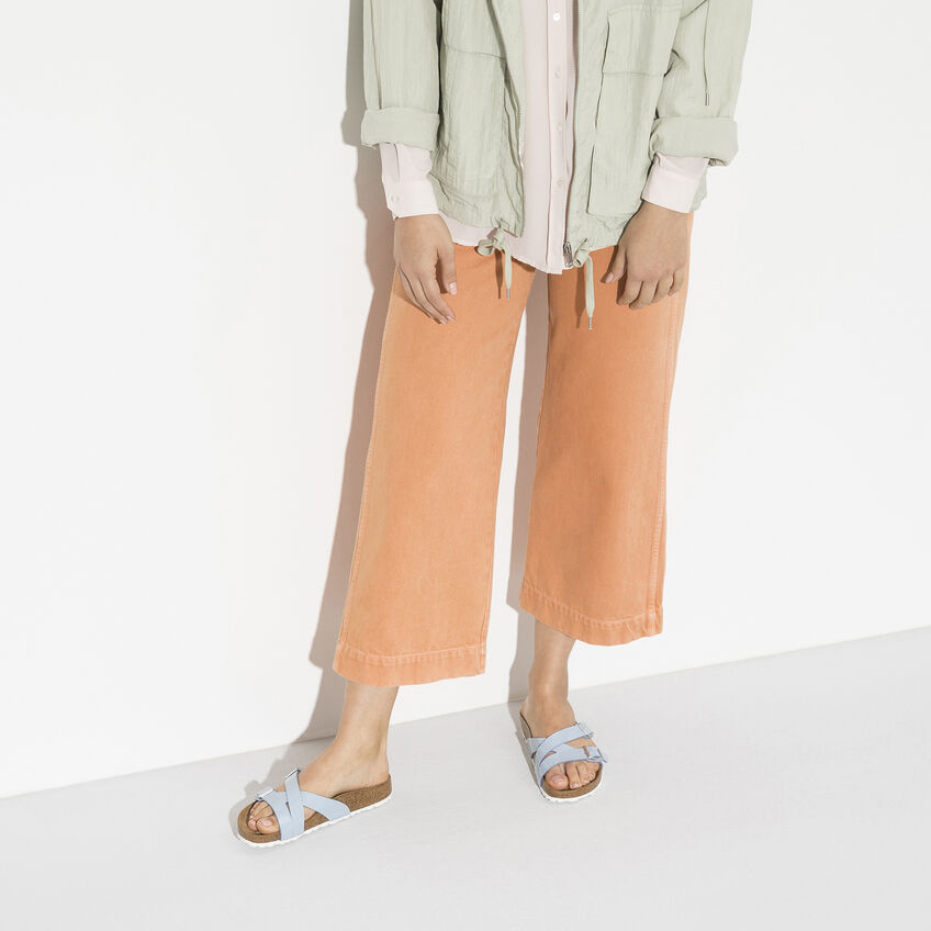 Yao Balance Birko-Flor Patent Patent Dove Blue