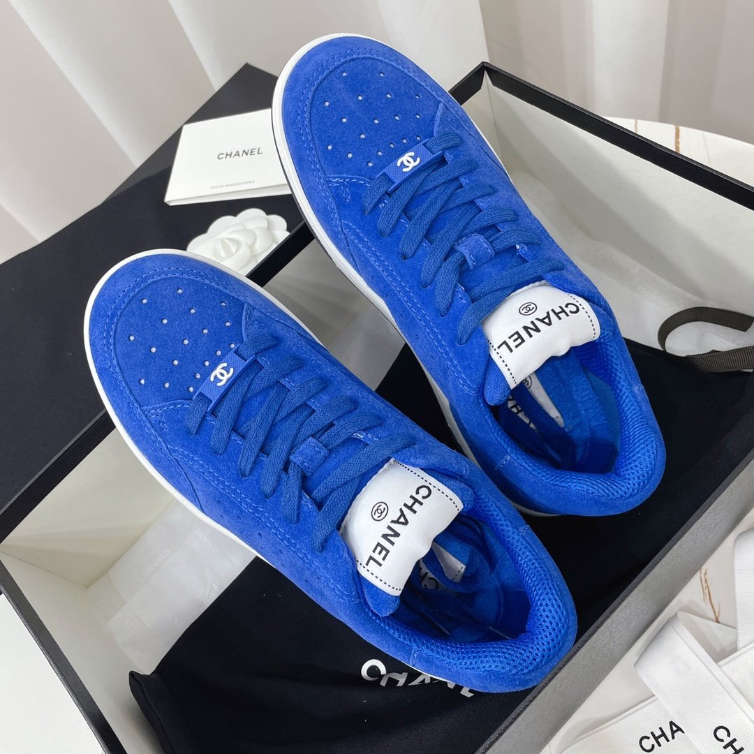 Chanel sneaker shoes