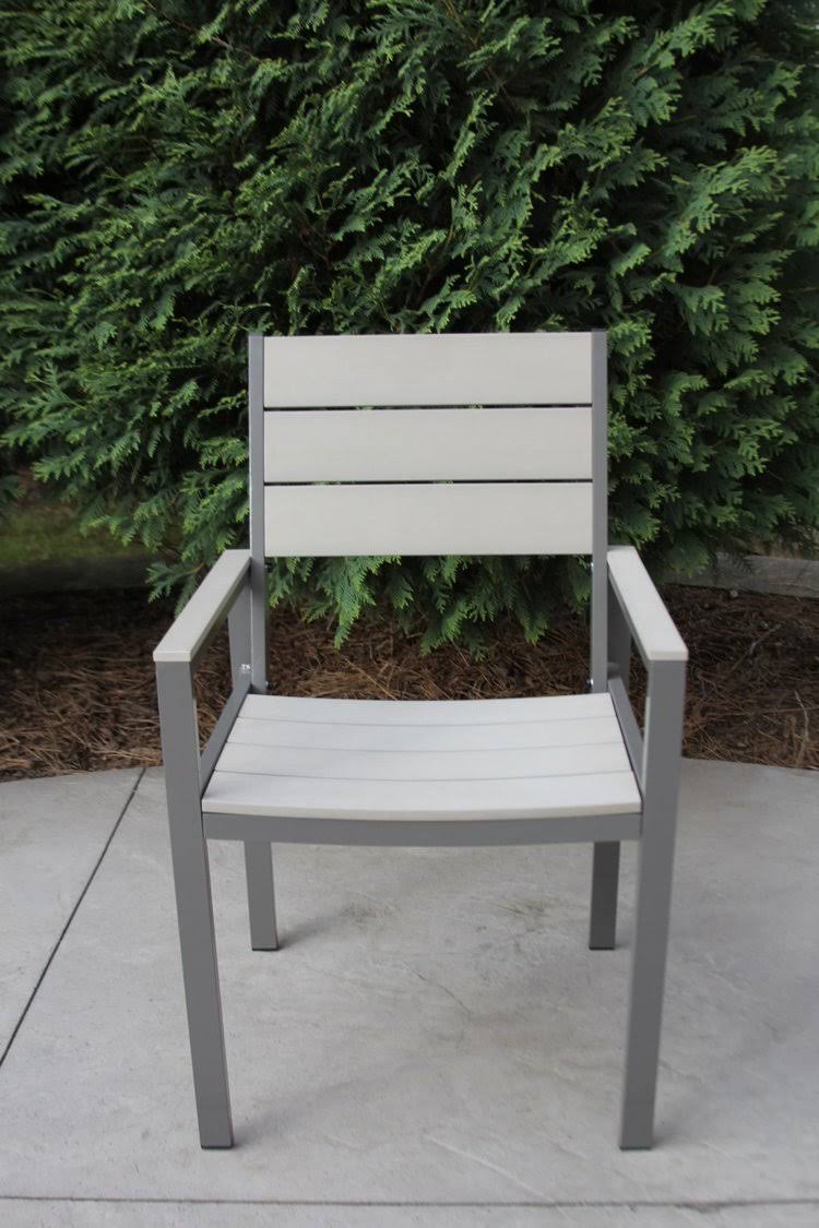 Single Grey Aluminum and Grey Wood Outdoor Chair WXF02