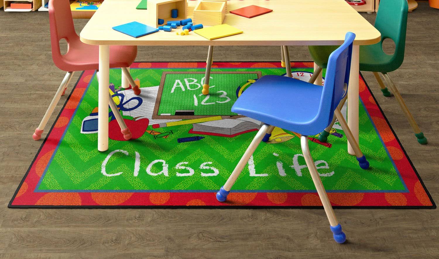 Flagship Carpet Class Life Green and Red 6& x 4& WGL03