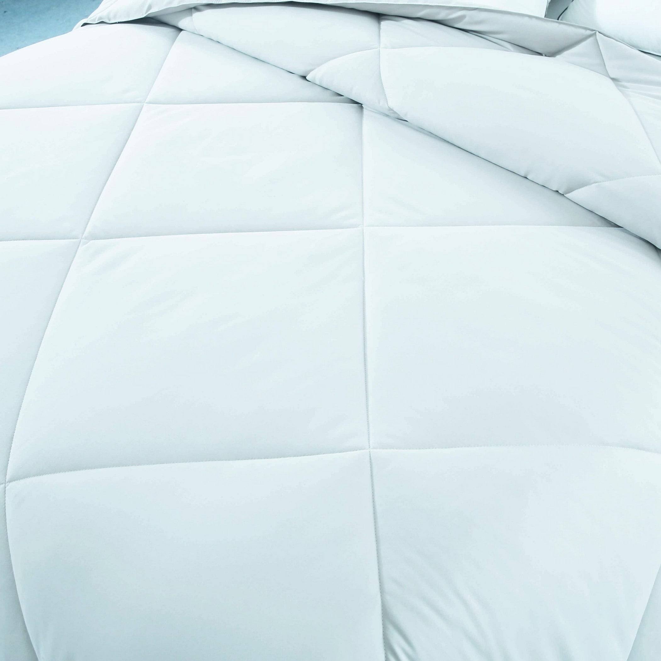 St. James Home Comforter Light Gray Nano Feather Comforter King WGL03