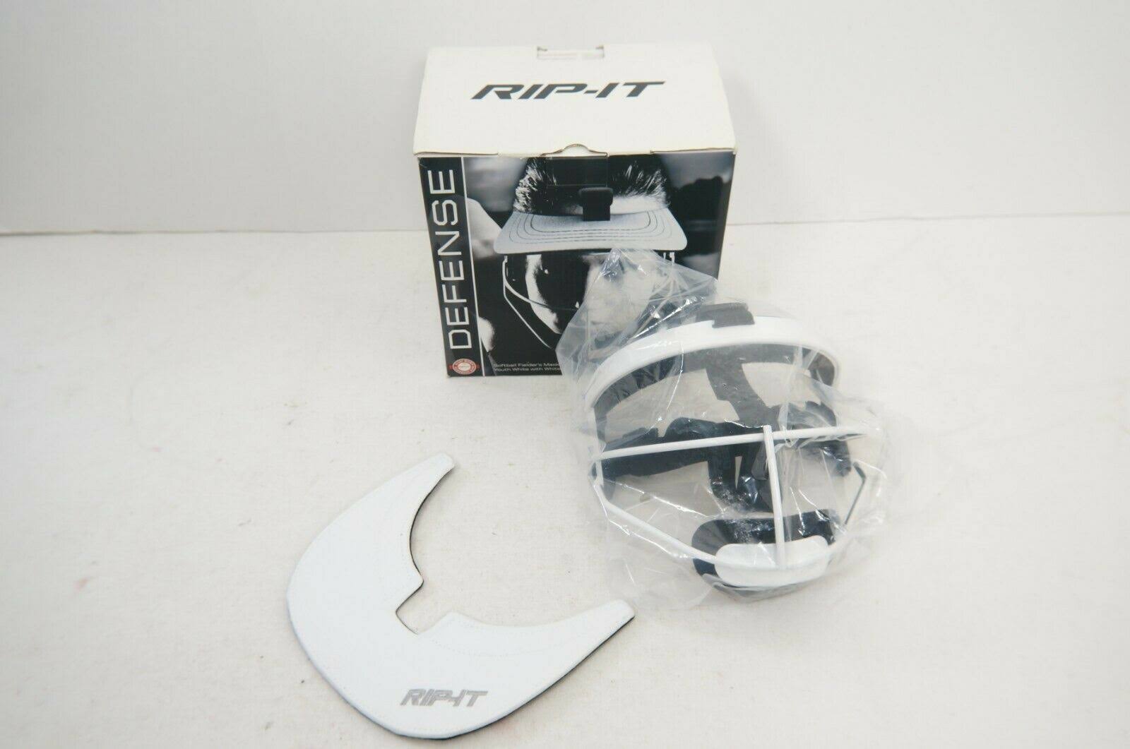 RIPIT Defense Pro Softball Fielder&s Mask White / Youth WGL03