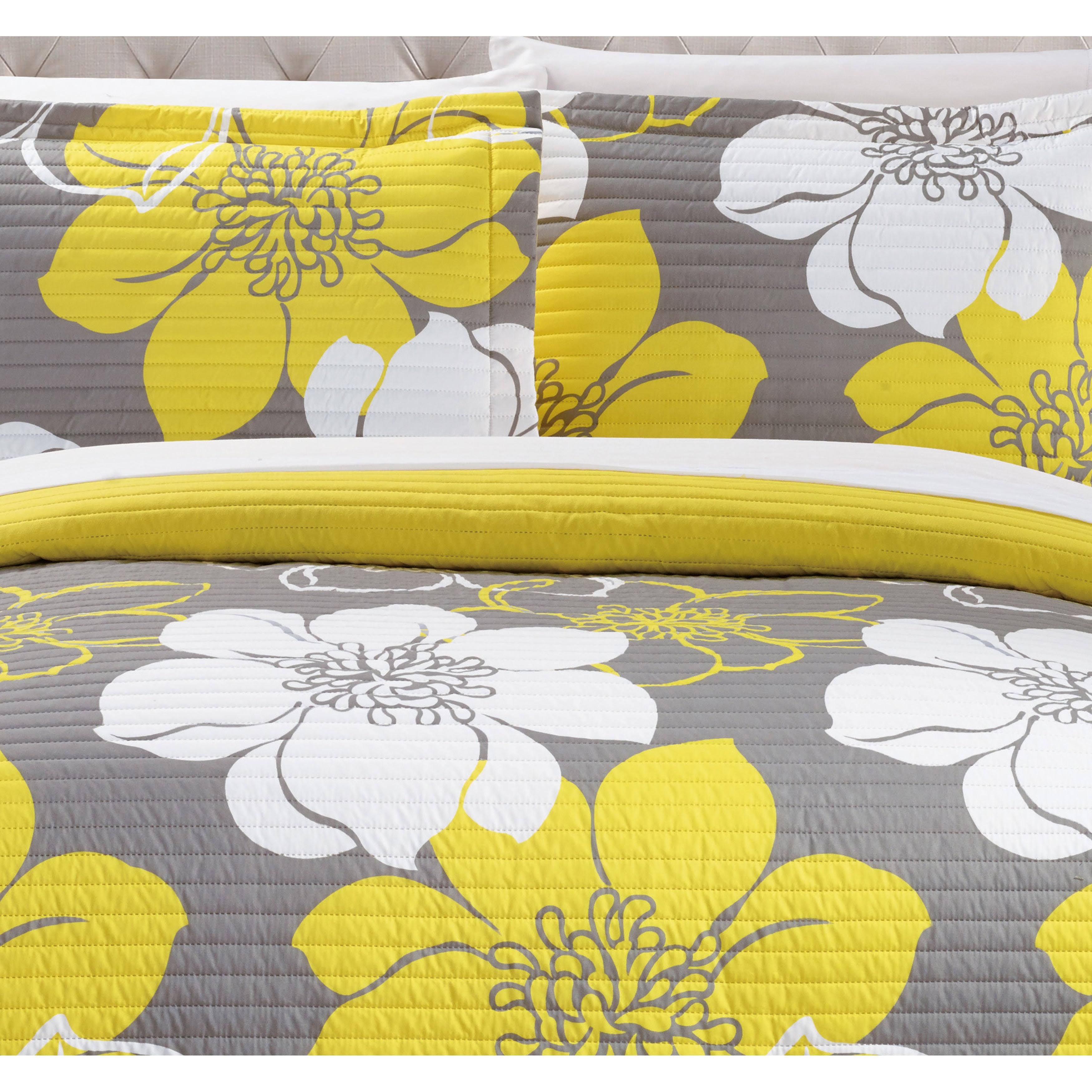 Chic Home Chase Yellow Reversible 7Piece Bed in A Bag Quilt Set Queen