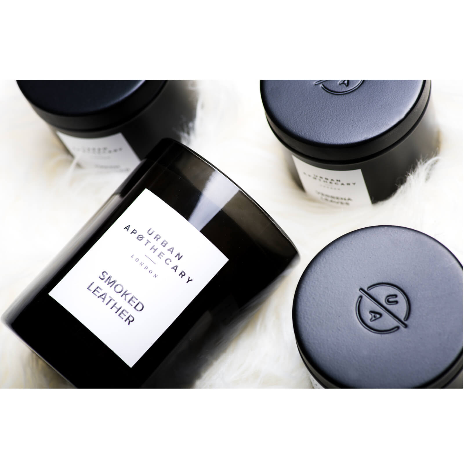Urban Apothecary London 300g Smoked Leather Luxury Candle WGL03