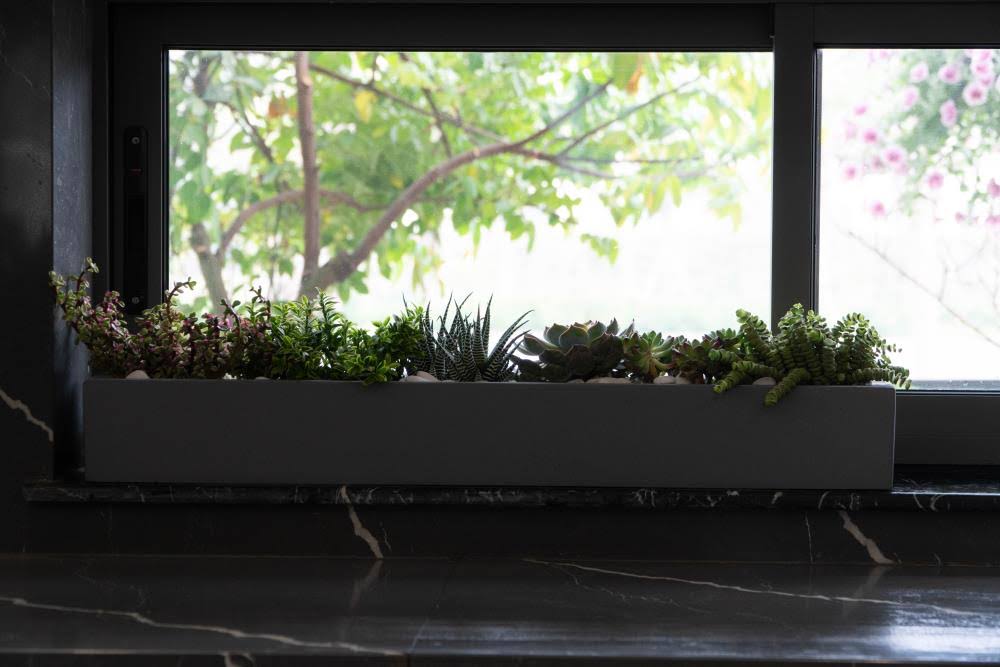 Vasesource Carlo 3.75 in. x 6 in. x 31.5 in. Gray Fiberstone Planter