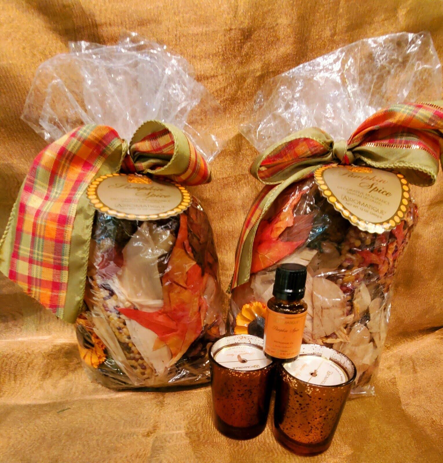 Aromatique Two Pumpkin Spice Potpourri One Refresher Oil and Two