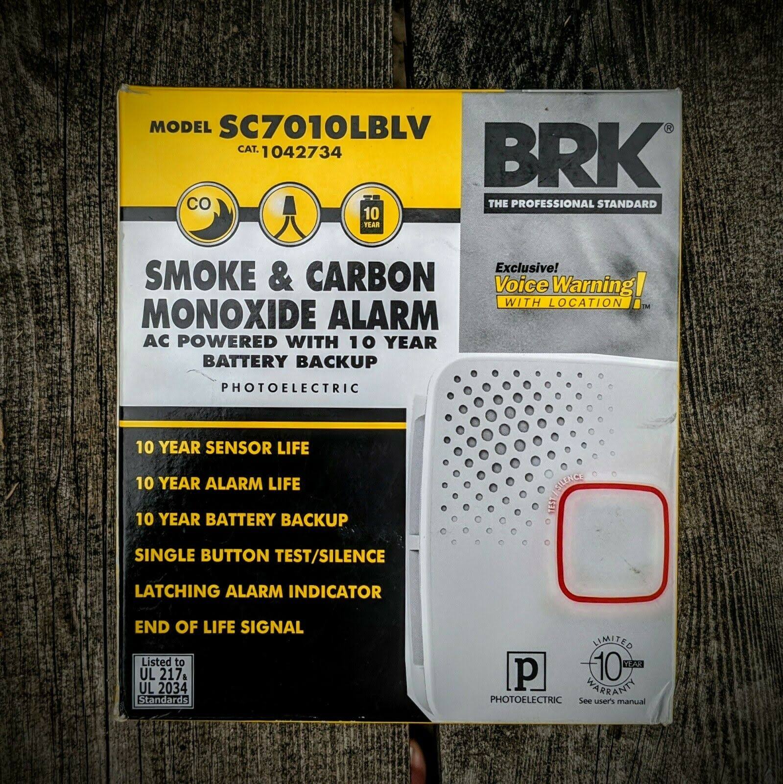 First Alert HardWired Electrochemical/Photoelectric Smoke and Carbon