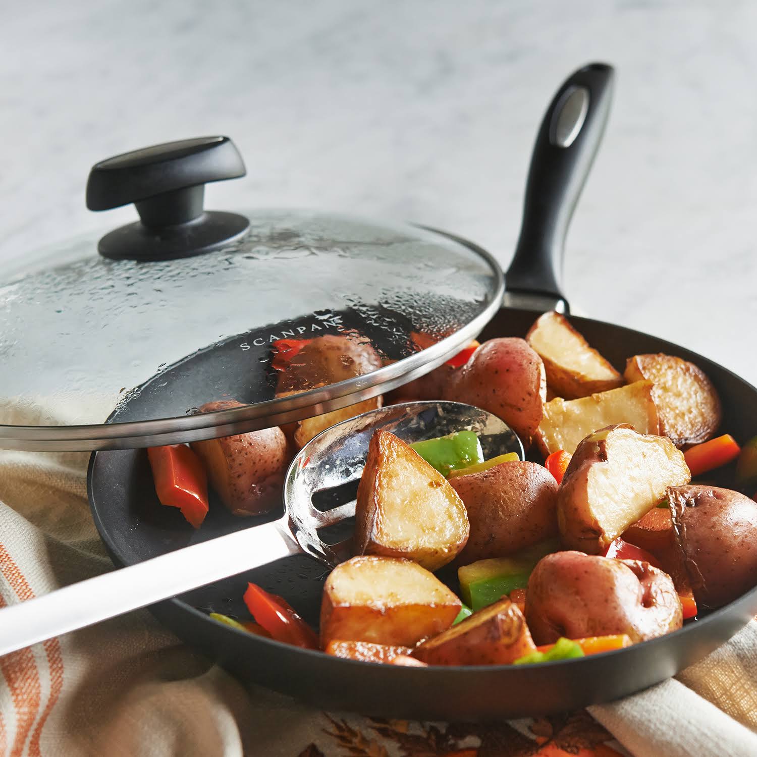 Scanpan ES5 Skillet, 8x22 WGL03