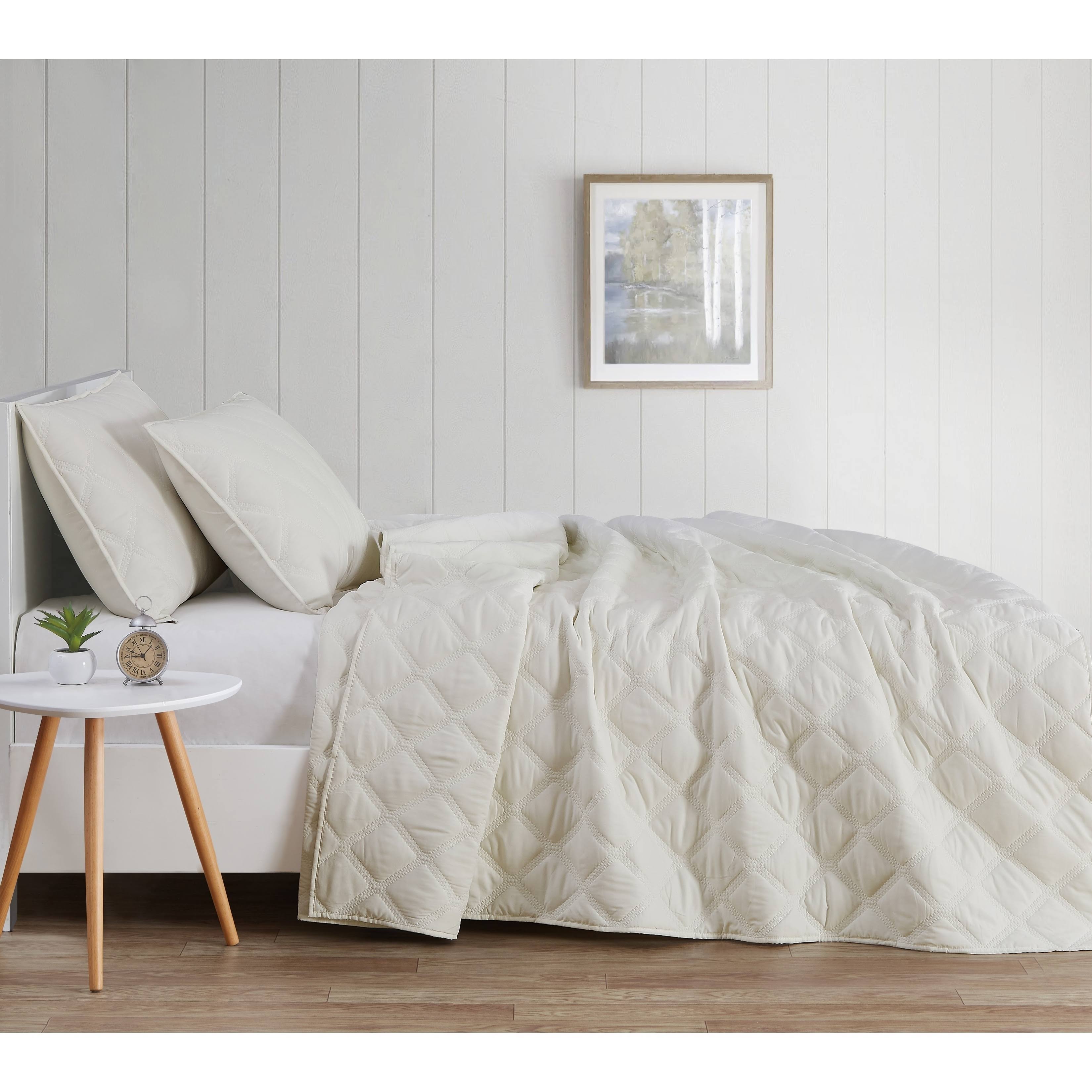 Porch den McKinney Diamond Puff Quilt Set Queen/Full/Queen Ivory