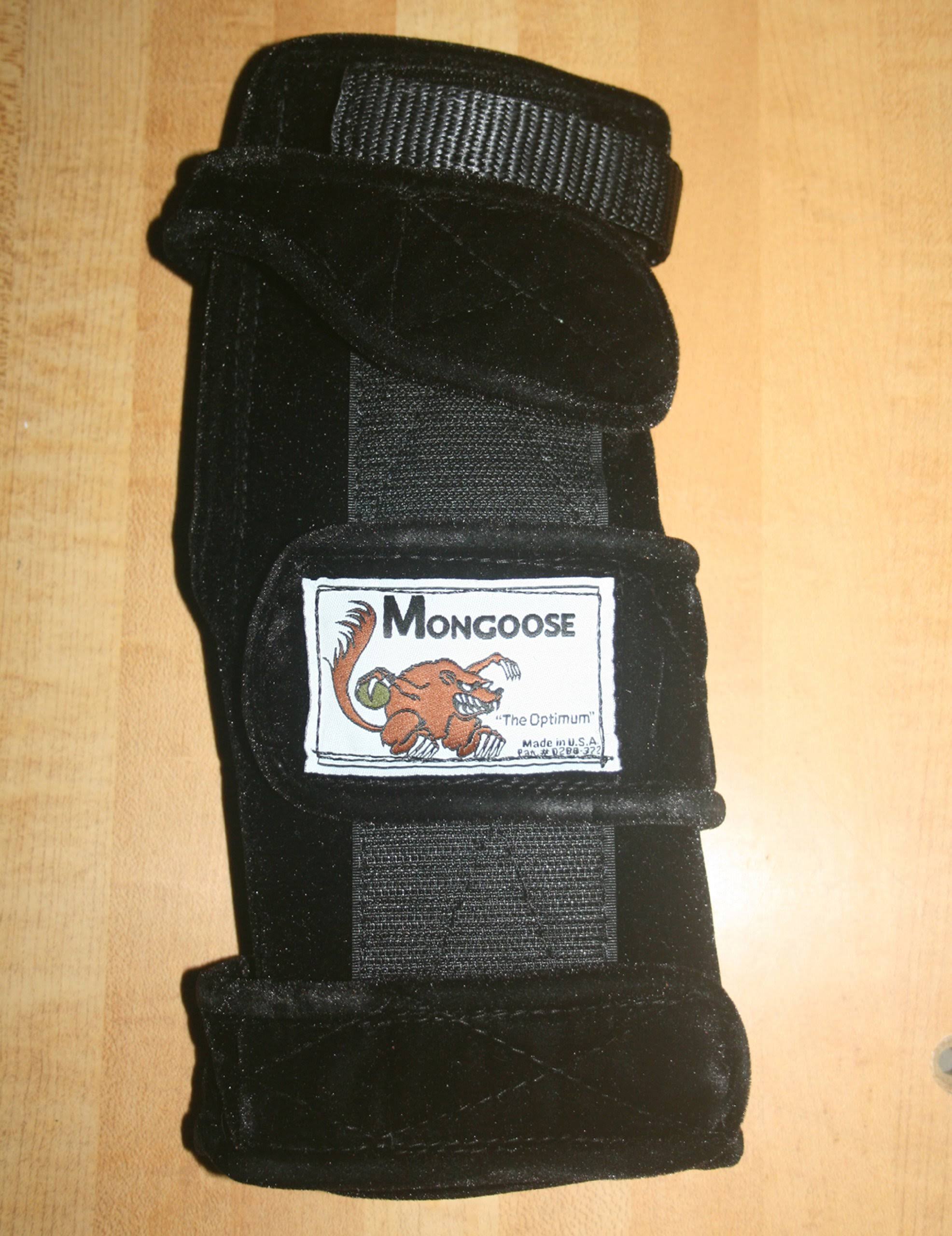 Mongoose Optimum Bowling Wrist Support Right Hand Large Black CT03s
