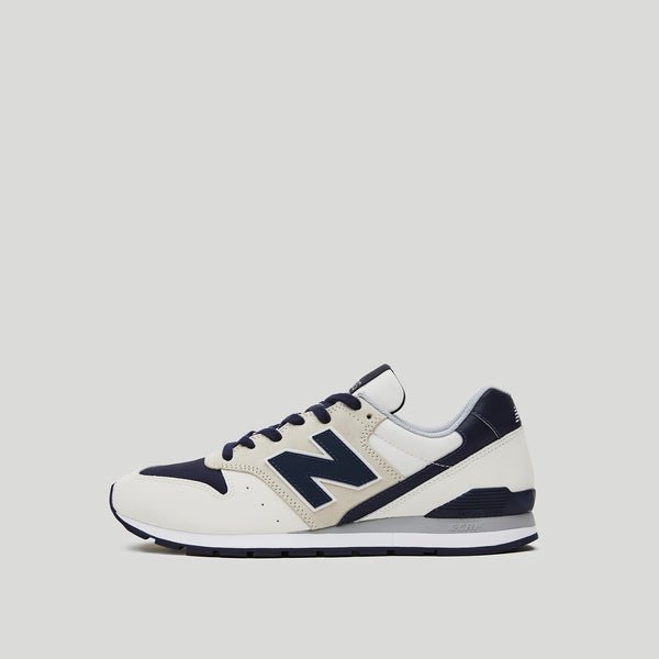 new balance figs 996