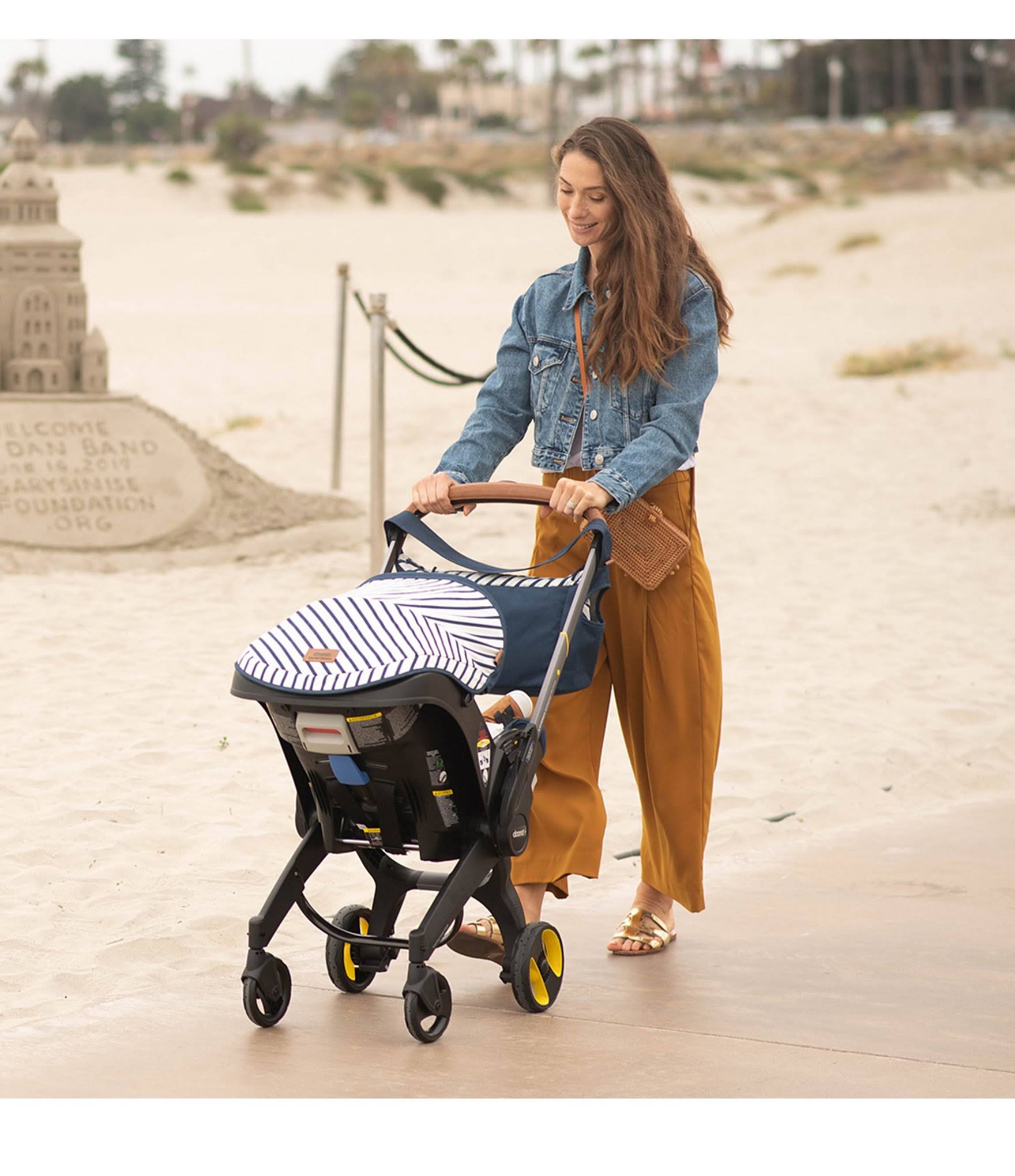 Doona Infant Car Seat & Stroller Vacation (Limited Edition) Hrazda