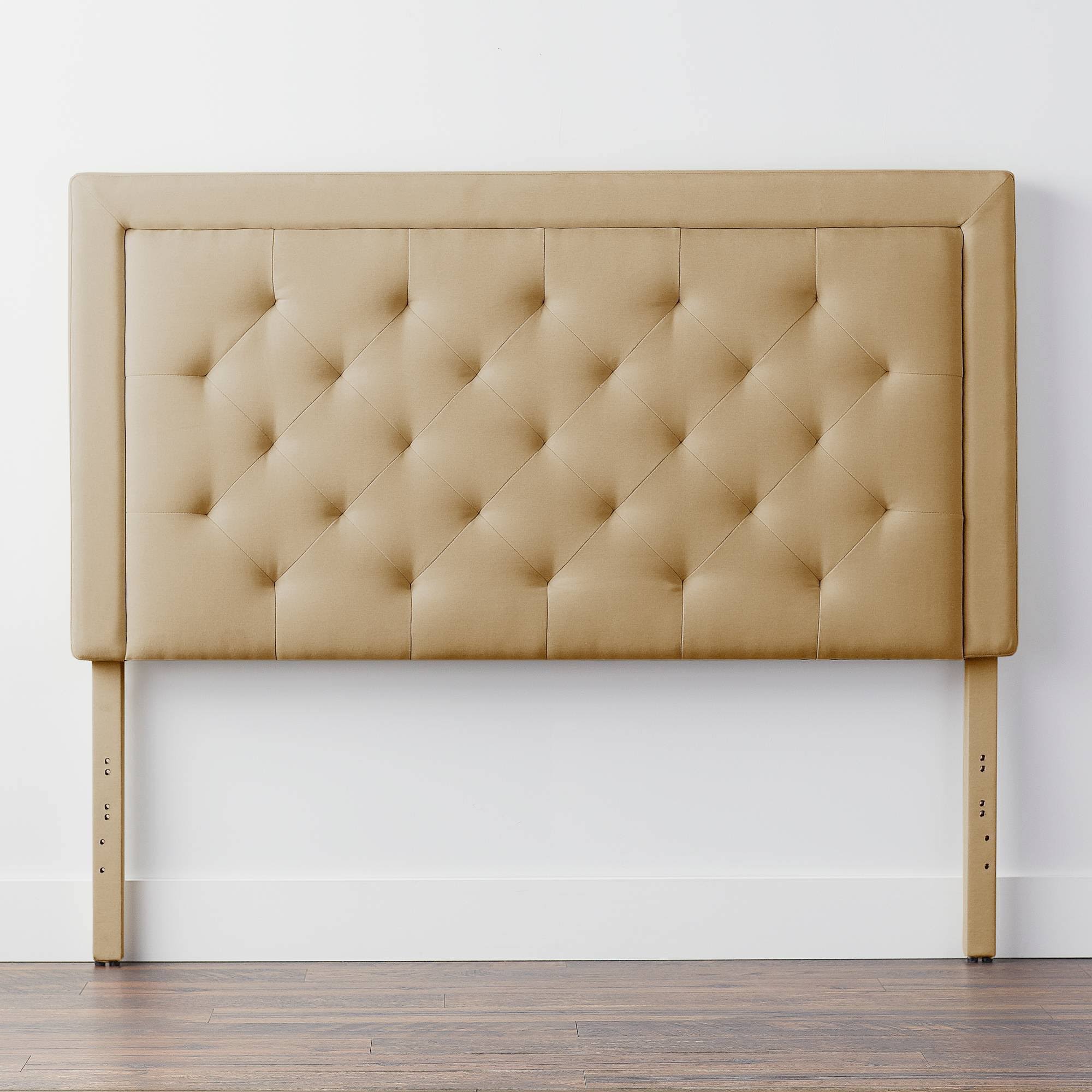 Full Upholstered Headboard with Diamond Tufting Beige Brookside Bed Hrazda