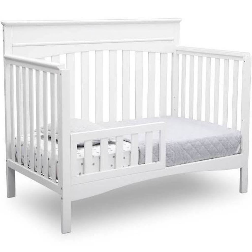 Delta Children Skylar 4in1 Convertible Crib Bianca White Cirtcod