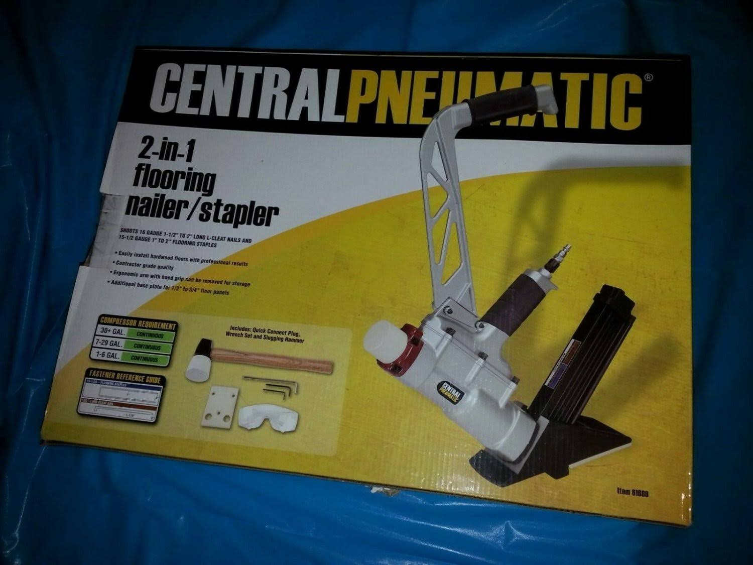 Central Pneumatic 2in1 Flooring Air Nailer/stapler 0.9 CFM 90 PSI