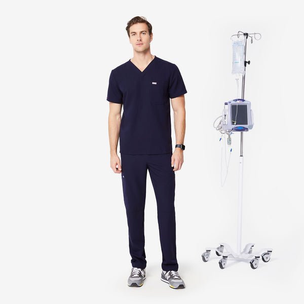 Men's Leon Three-Pocket Scrub Top | Navy