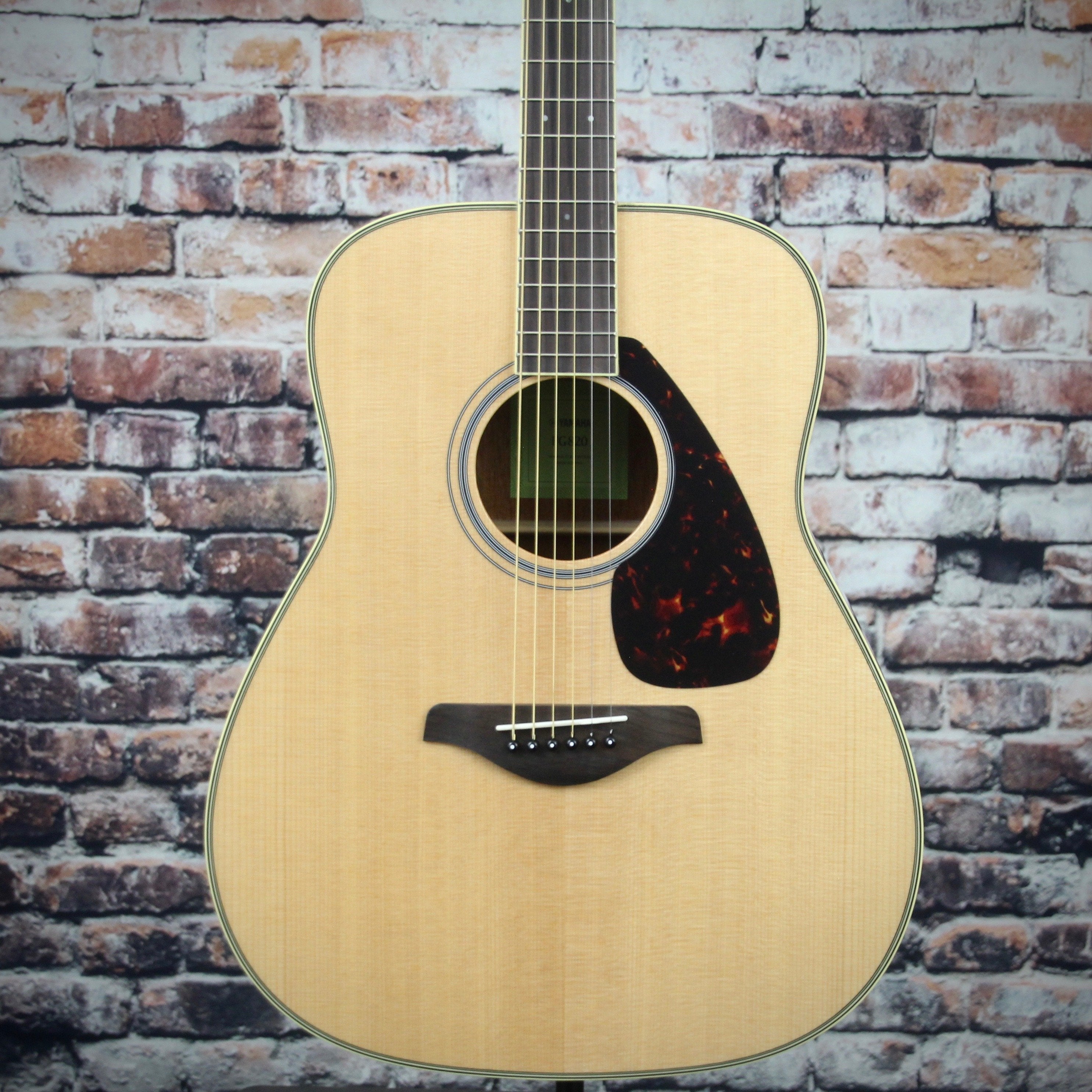 Yamaha FG820 Acoustic Guitar | Natural