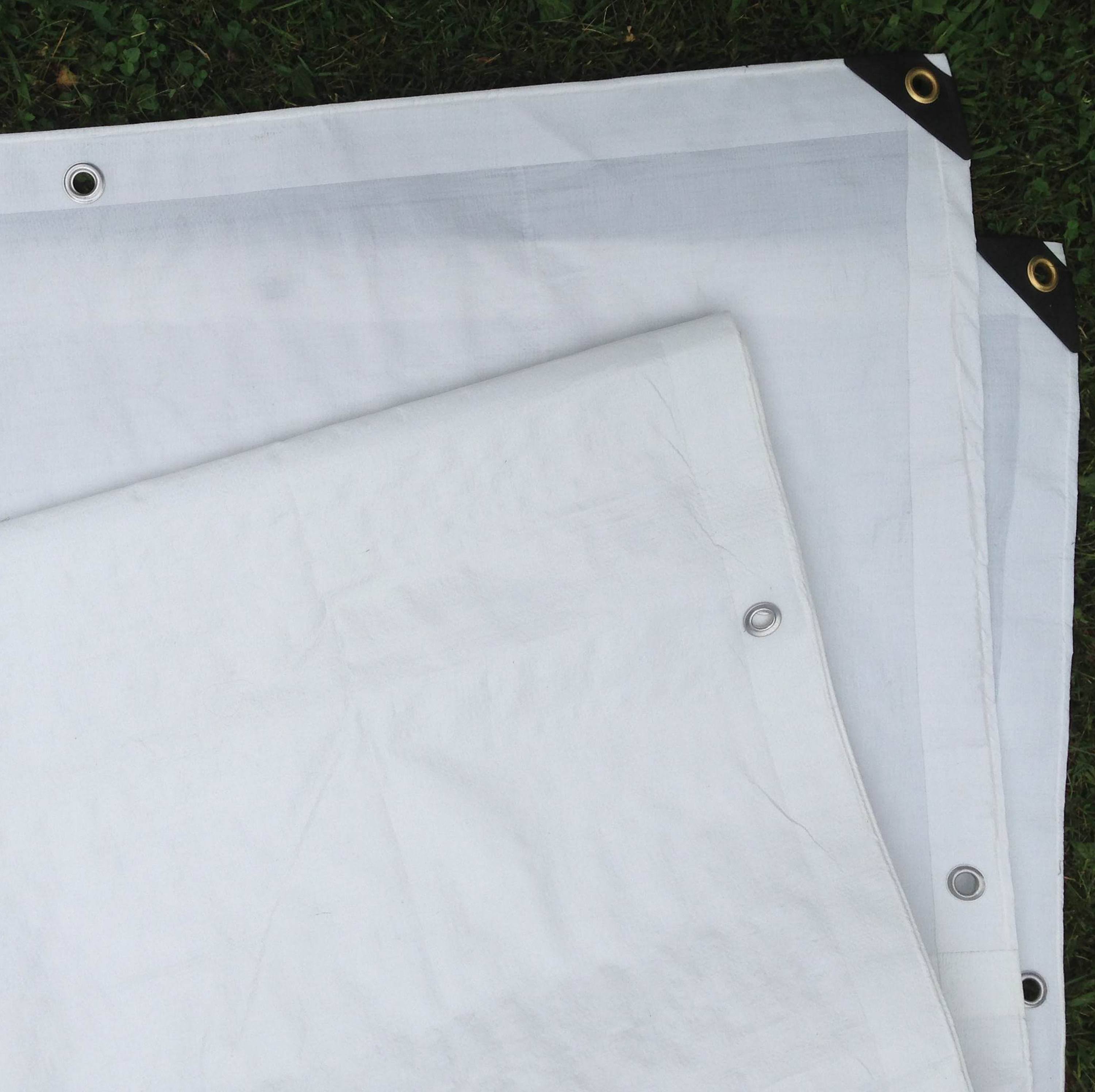 30& x 50& Heavy Duty White Tarp 6 oz. chargefr