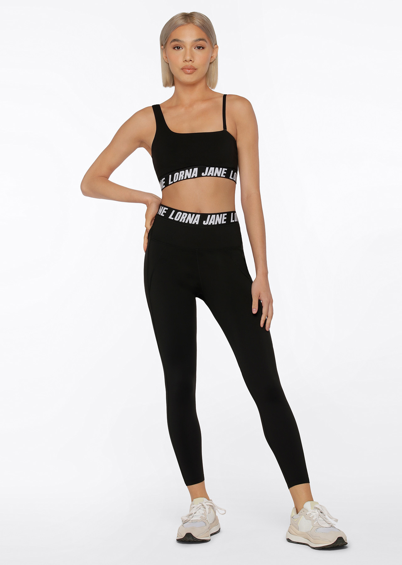 Lorna Jane Relay Booty Phone Ankle Biter Leggings