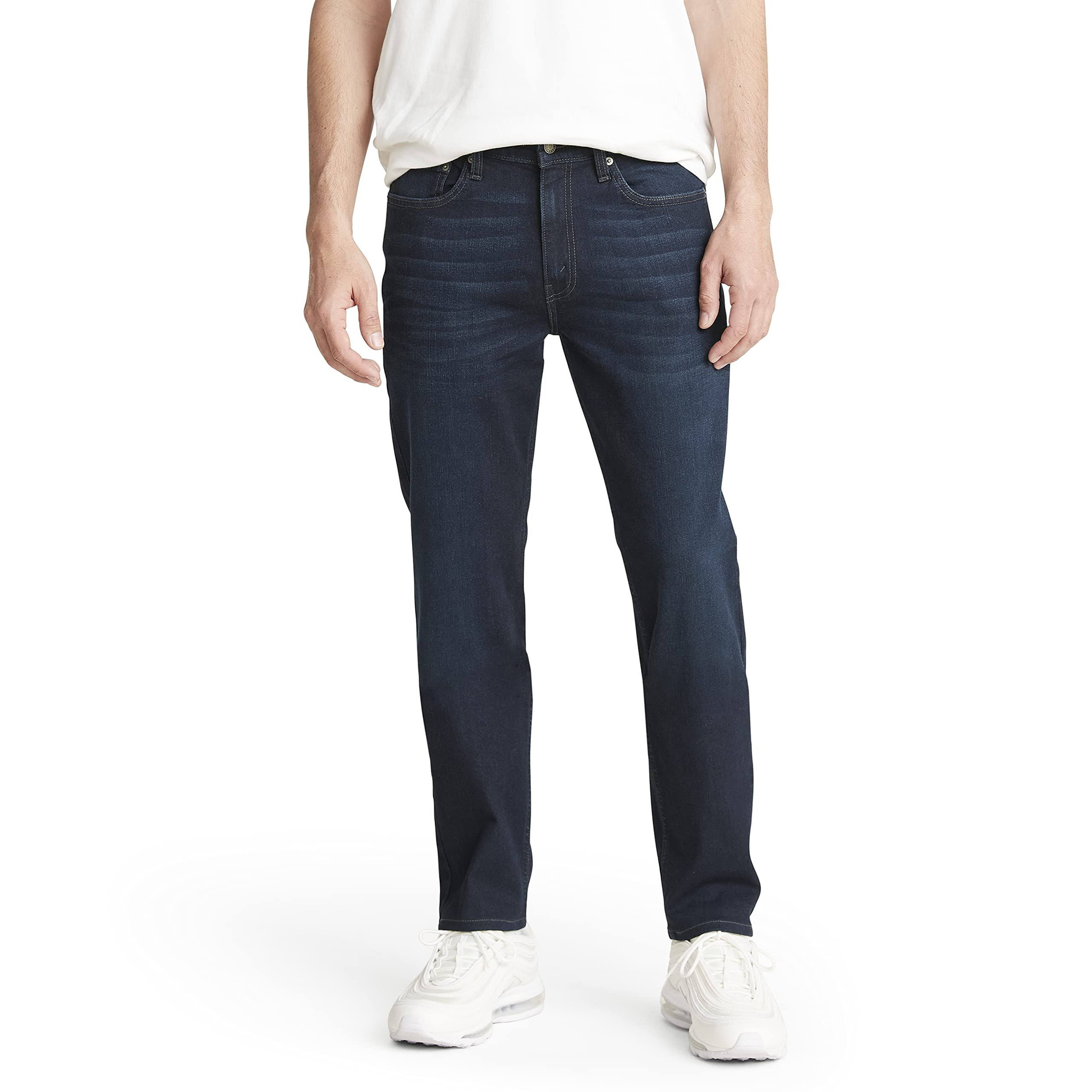 Signature by Levi Strauss u0026 Co. Gold Label Men&s Athletic Fit Jean ...