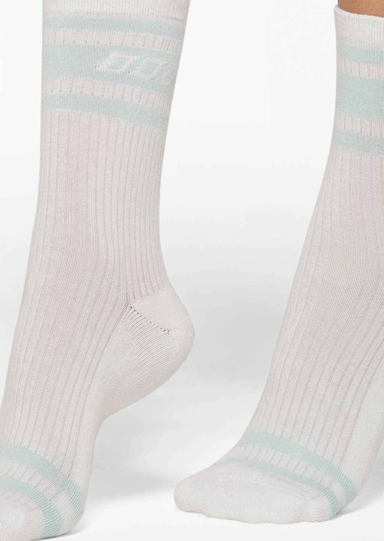 Lorna Jane Retro Crew Sock