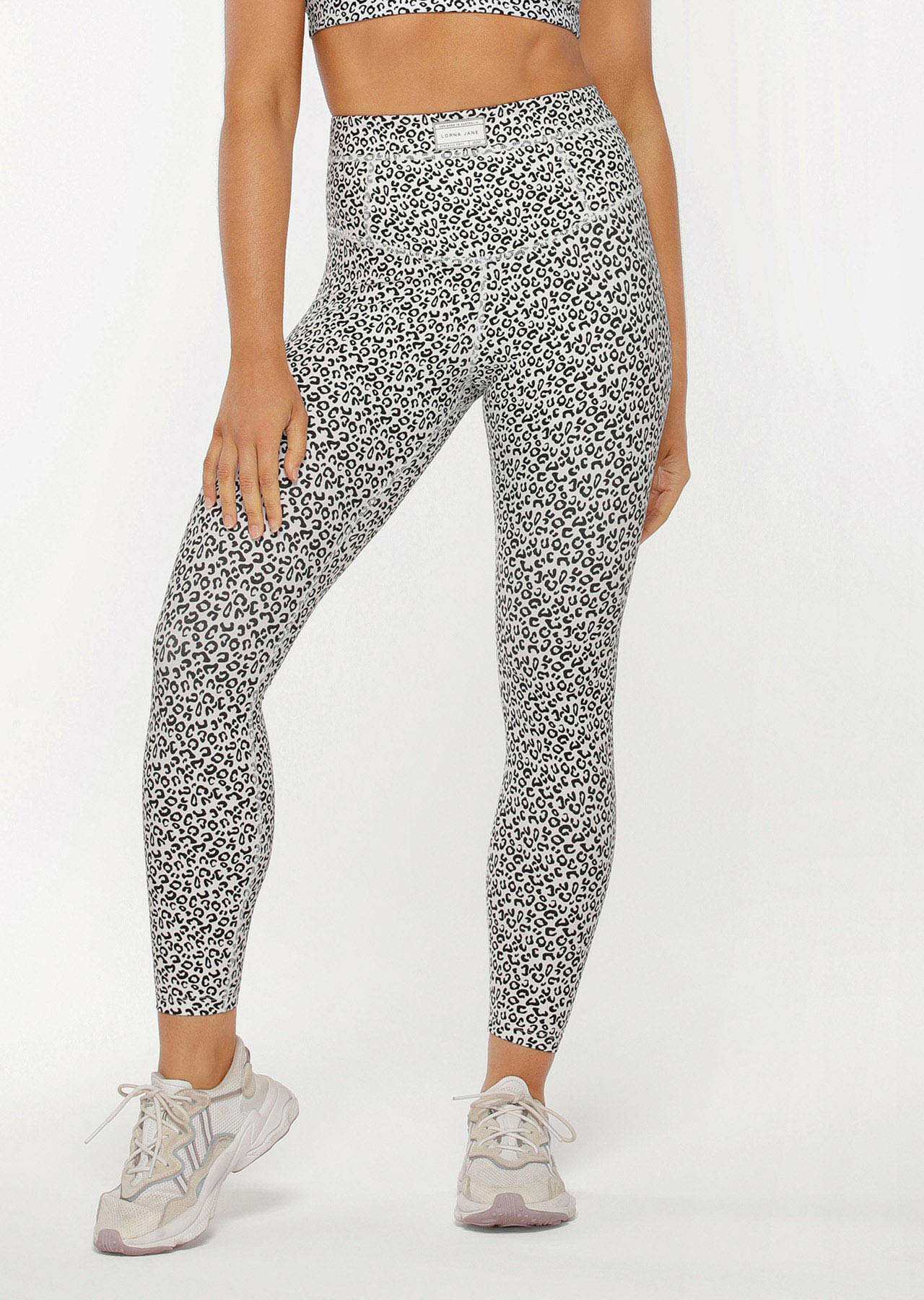 Lorna Jane Micro Leopard Core Stability Ankle Biter Leggings